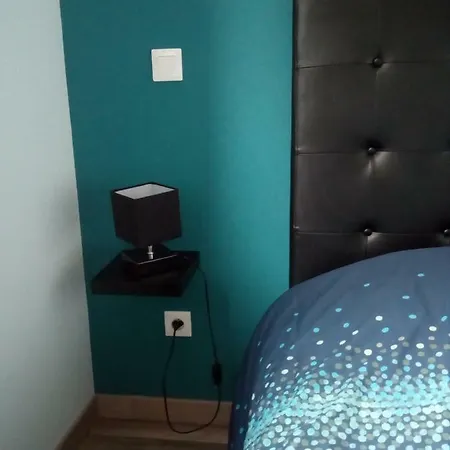וילה La Petite Maison Ouches